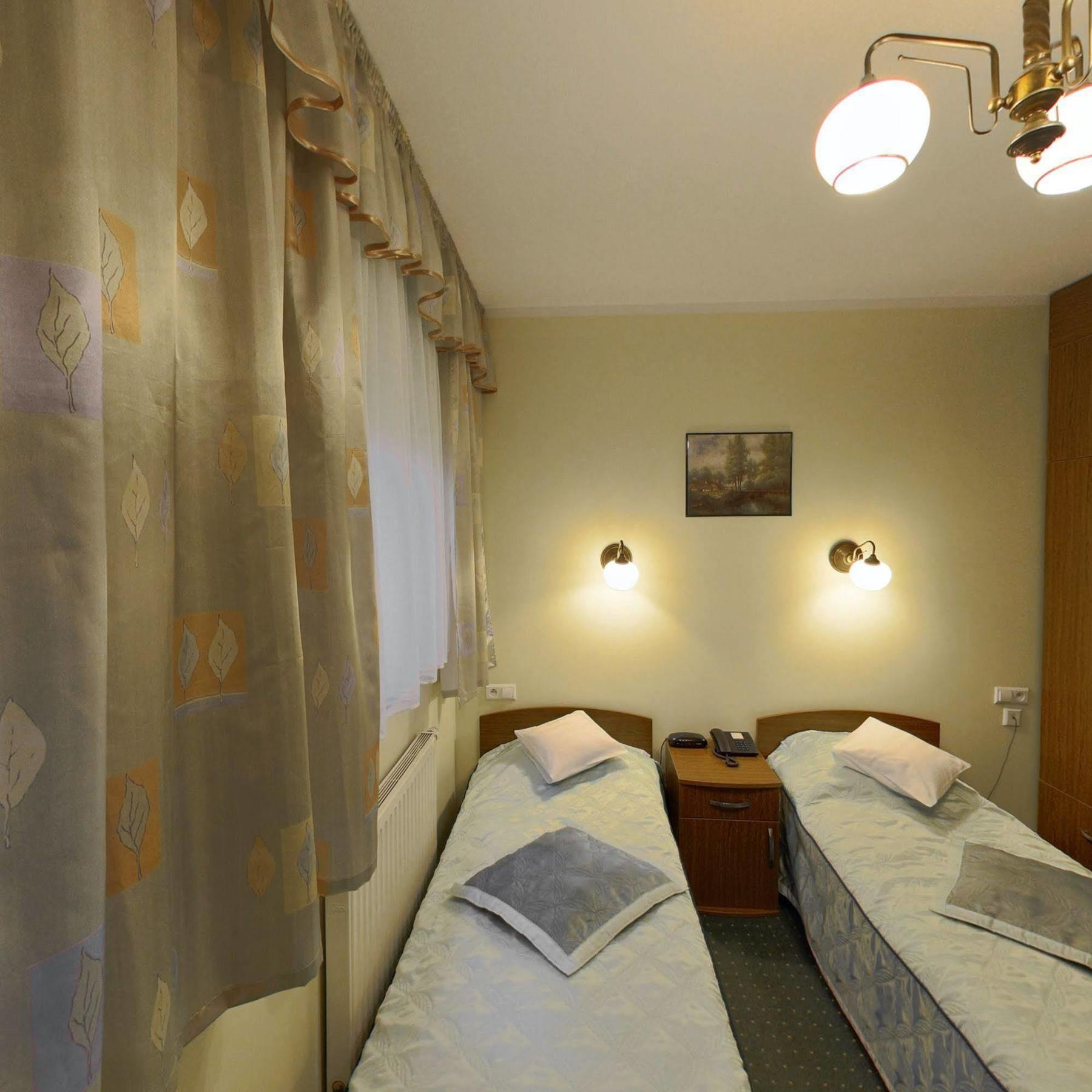 Hotel Restauracja Podzamcze Szczecin Bagian luar foto
