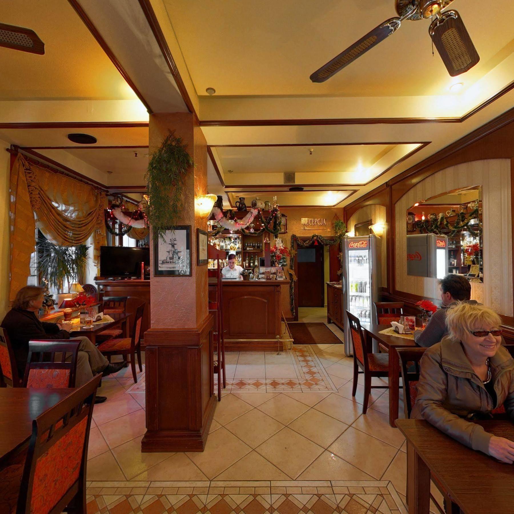 Hotel Restauracja Podzamcze Szczecin Bagian luar foto