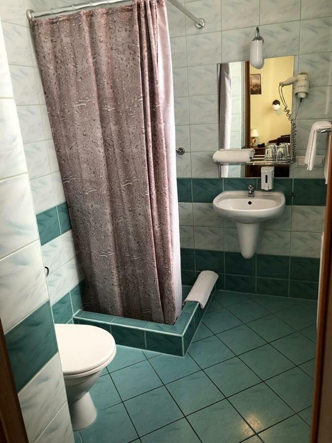 Hotel Restauracja Podzamcze Szczecin Bagian luar foto