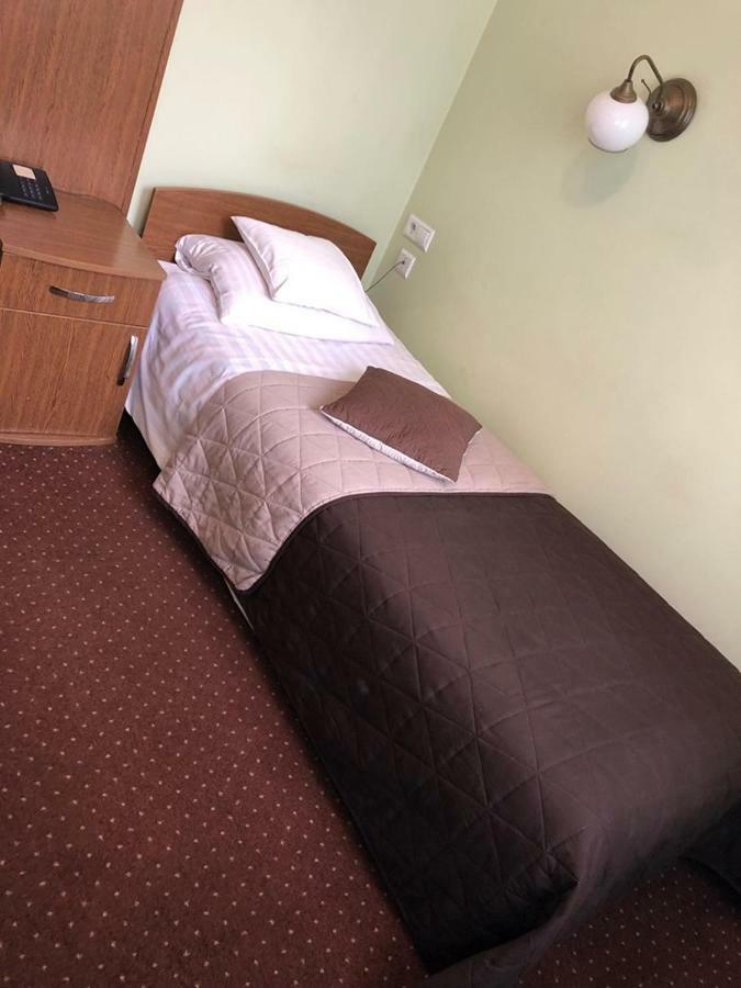 Hotel Restauracja Podzamcze Szczecin Bagian luar foto